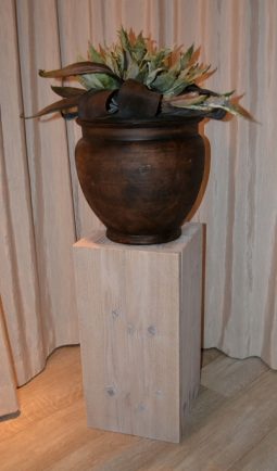 Steigerhouten Zuil Emmen